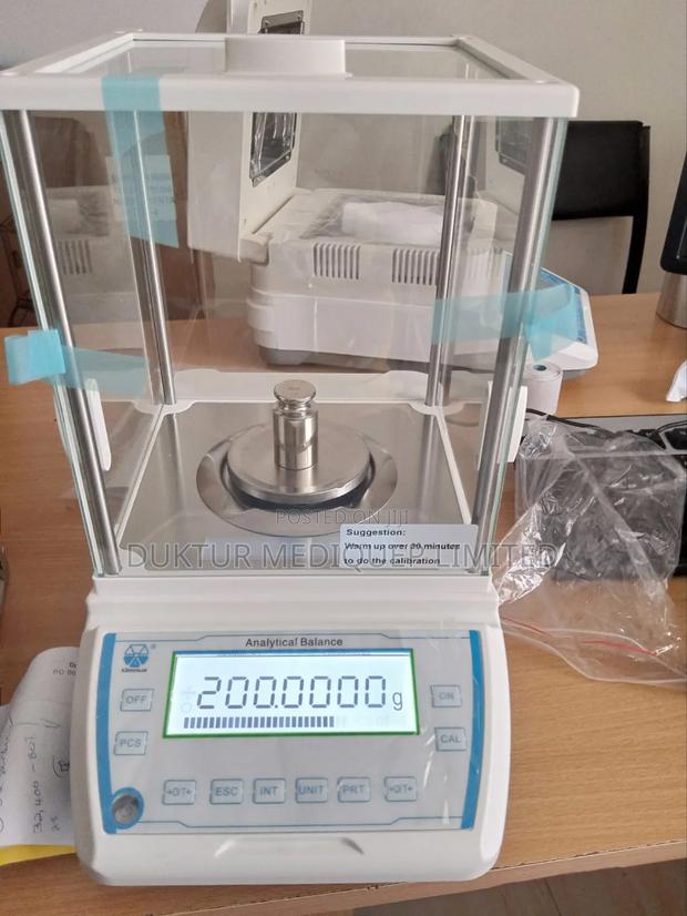 Analytical Balance 0.0001-220g - main view