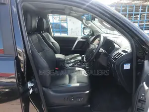 Toyota Land Cruiser Prado 2021 Black