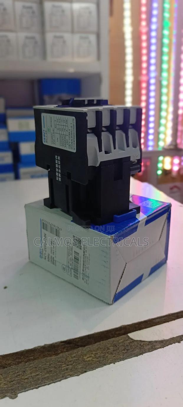 NC1 2510 Contactor Switch 40a - thumbnail 2