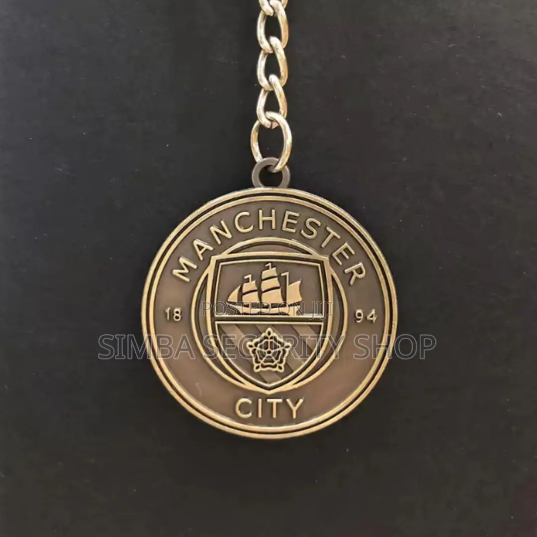 Manchester City Fan Football Soccer Key Chain Holder Man FA