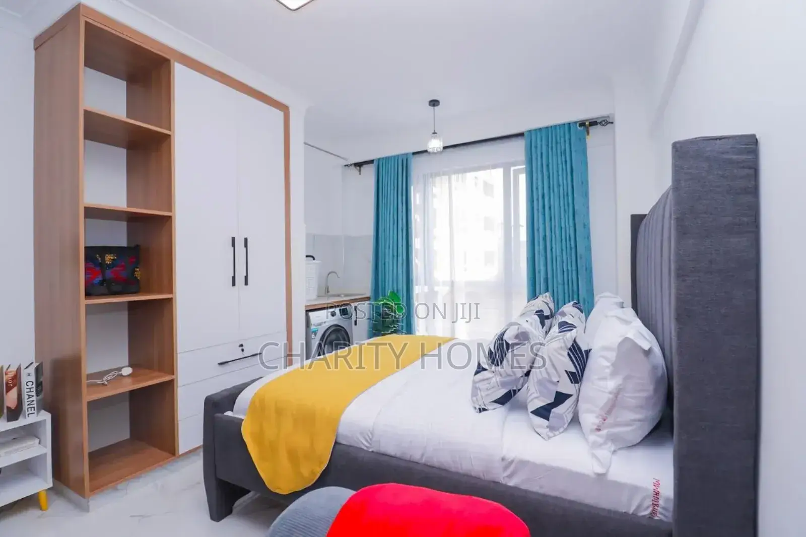 Two Bedrooms Sh4700 in South B