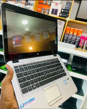 Laptop HP EliteBook 820 G3 8GB Intel Core i7 SSD 256GB