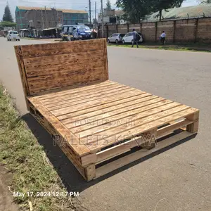 5×6pallet Bed- Detachable Rustic Pallet Bed. Lo10