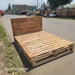 Pallet Bed- 5*6 Detachable and Blazed Pallet Bed. LO013.