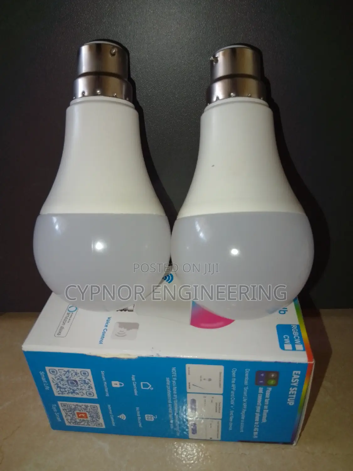 Dimmable RGB Smart Bulb,Remote Controlled
