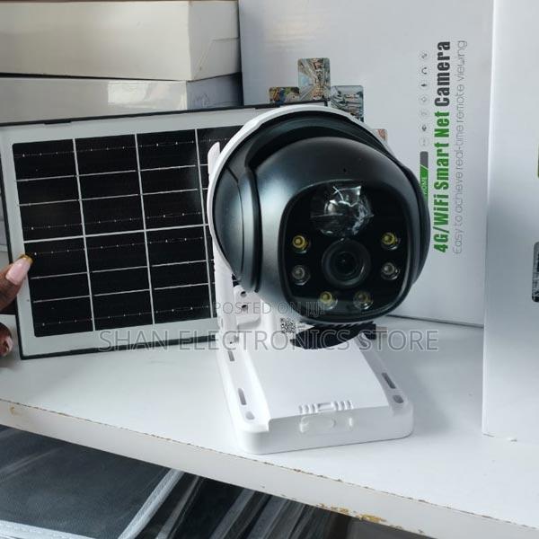 '4 G Sim Cards Solar Wireless'' Outdoor Surveillance Camera'