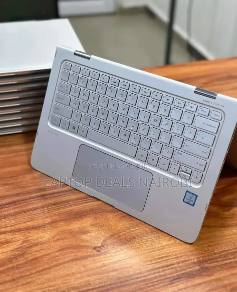 Laptop HP Spectre X360 13 8GB Intel Core I5 SSD 256GB