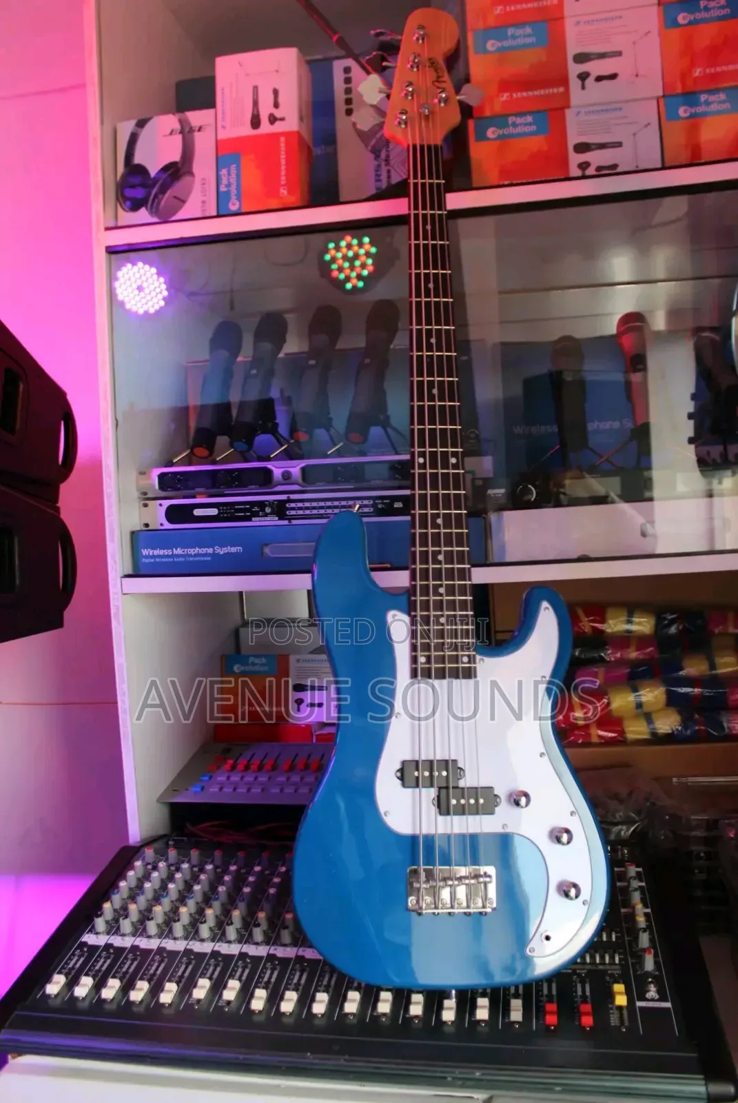 Professional Fender 5 Strings Bass Guitar