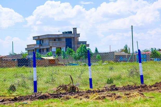 Touching Katani Rd ^SM
