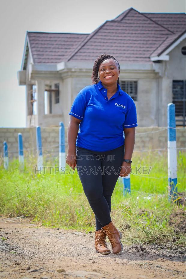 100m Off Katani Rd Tarmac ^SM - thumbnail 5