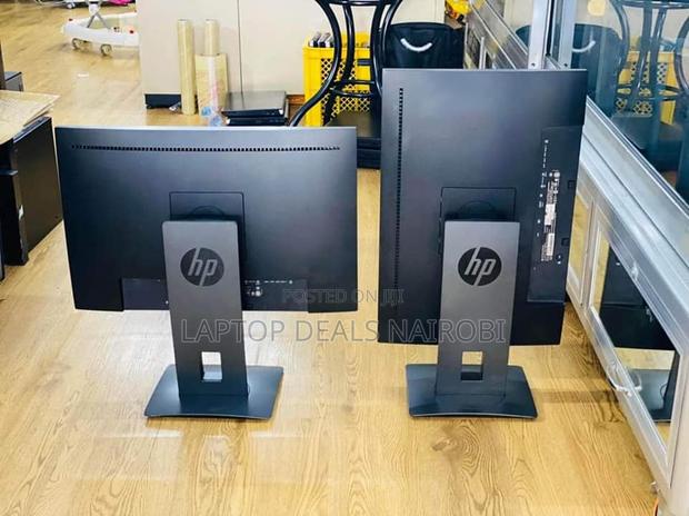 HP |24 Inch | Frameless (Edge to Edge)Monitor - thumbnail 3