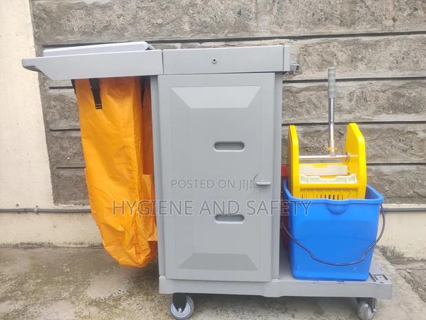 Janitor Cart With Cabinet - thumbnail 4