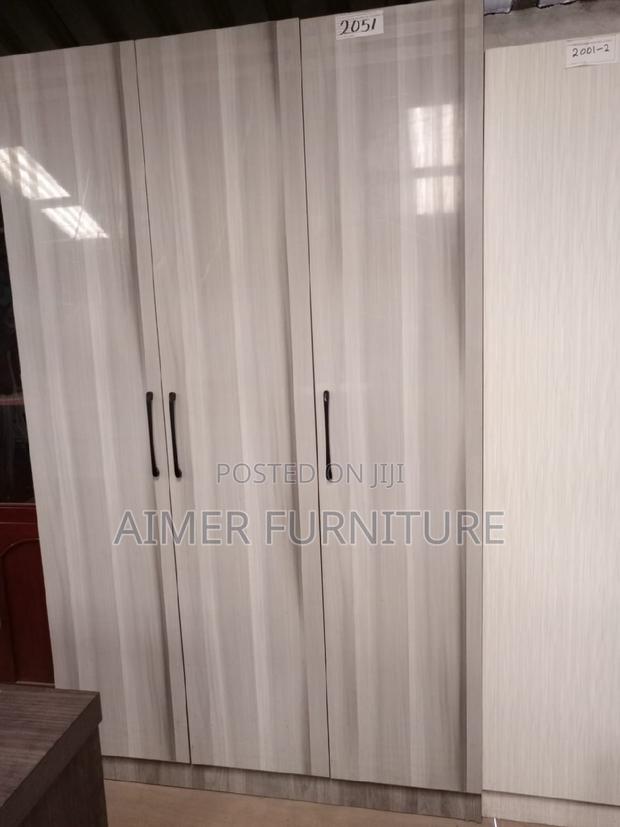 Wardrobe 3-Door