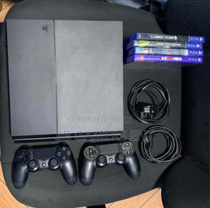 Ps4 Standard, Home Used, GAMES AVAILABLE - thumbnail 2