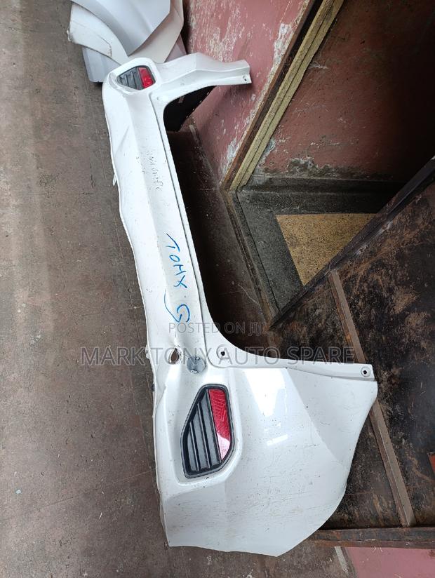 Honda Fit Shuttle 2018 Back Bumper