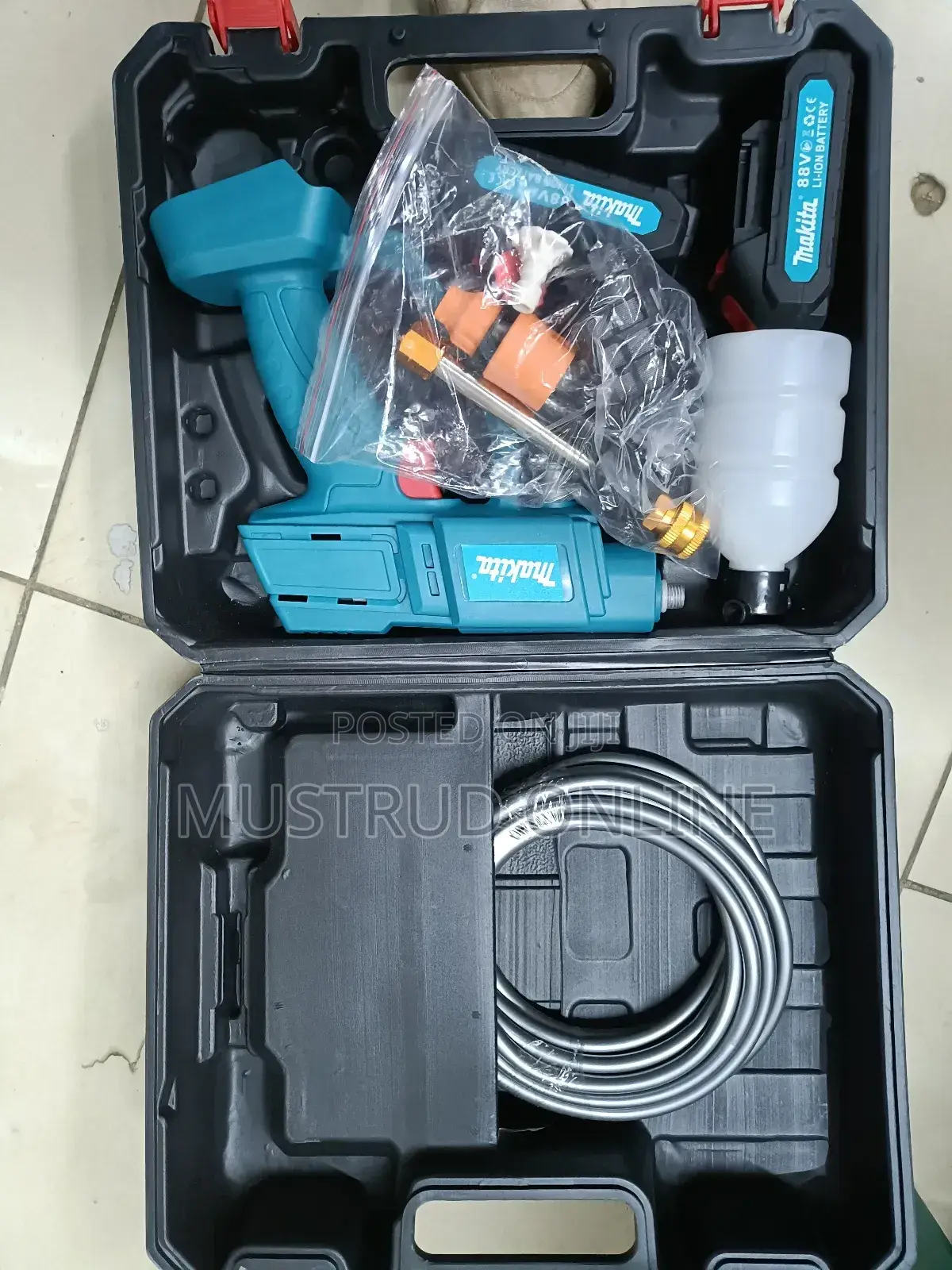 Cordless Carwash Machine