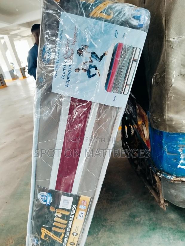 Special Offer! 5by6 10inch Spring Mattresses. - thumbnail 3