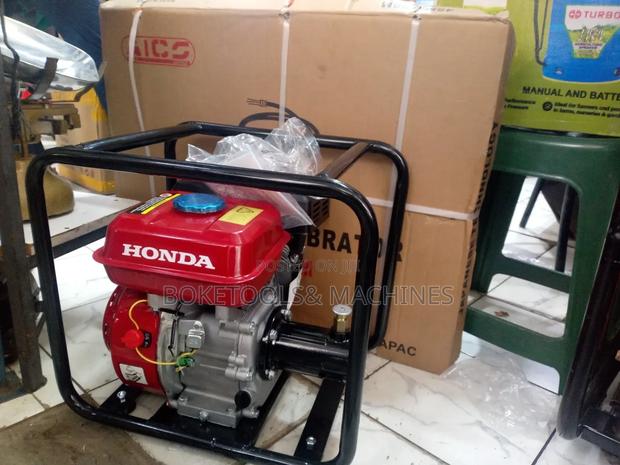 Honda Concrete Vibrator - main view