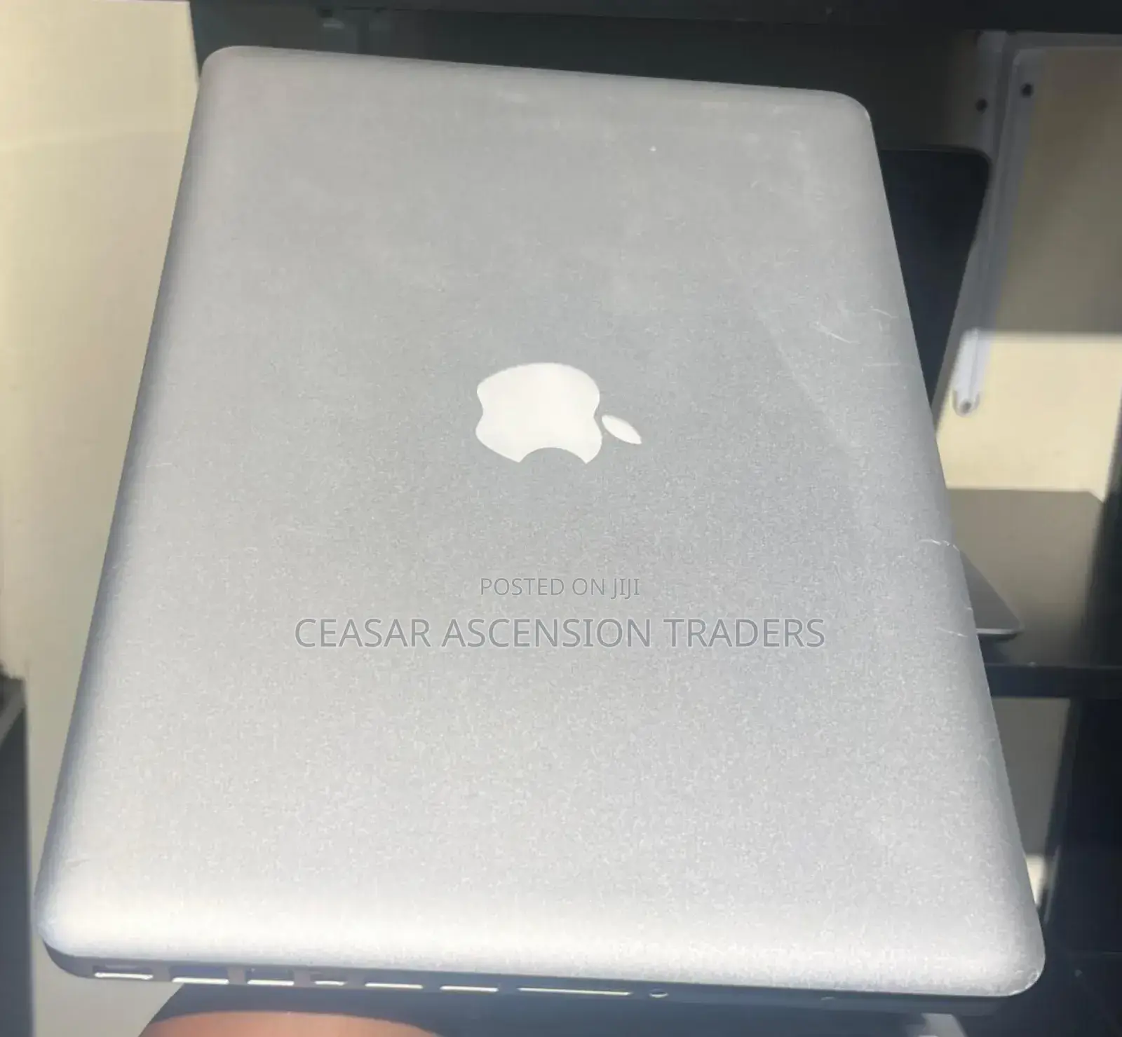 Laptop Apple MacBook 2012 8GB Intel Core I5 SSD 256GB