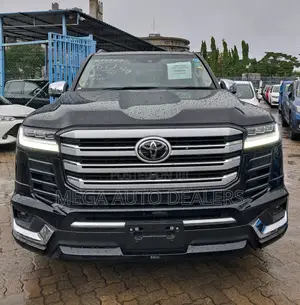 Toyota Land Cruiser 2023 Black