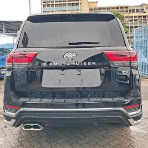 Toyota Land Cruiser 2023 Black