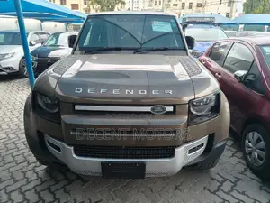 Land Rover Defender X-Dynamic SE 2023 Gray