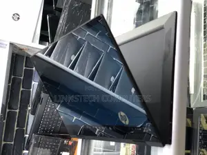Laptop HP Envy 15 8GB AMD Ryzen 7 SSD 512GB