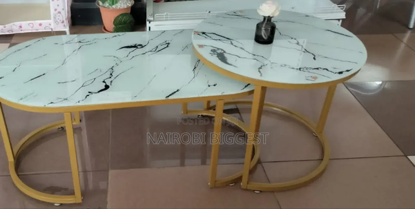 Amazing Good Quality White Marble Coffee Table