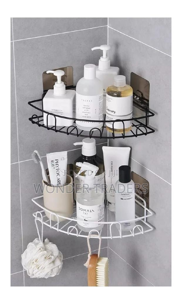 "Triangular Storage Bracket"