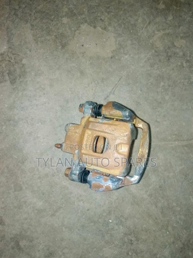 Rear Caliper Lexus Harrier - thumbnail 3