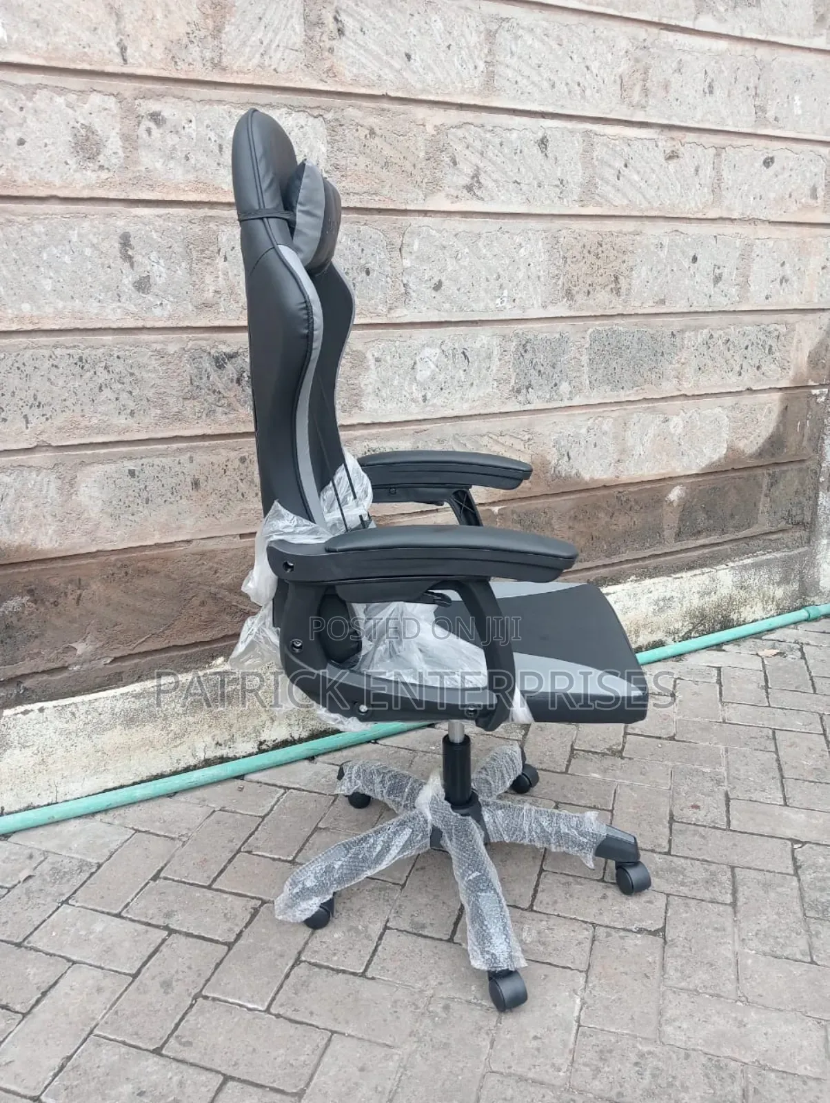 Executive Imported Director's Gaming PC Leather