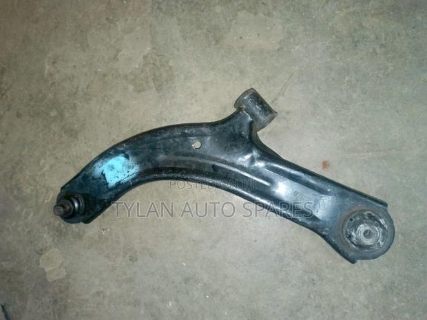 Front Arm Nissan Note 2008 - thumbnail 2