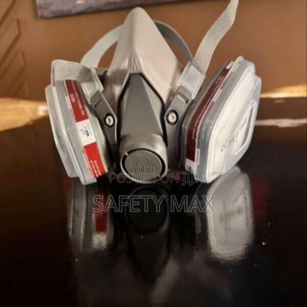 Gas Mask/ Vaultex Respiratory Mask