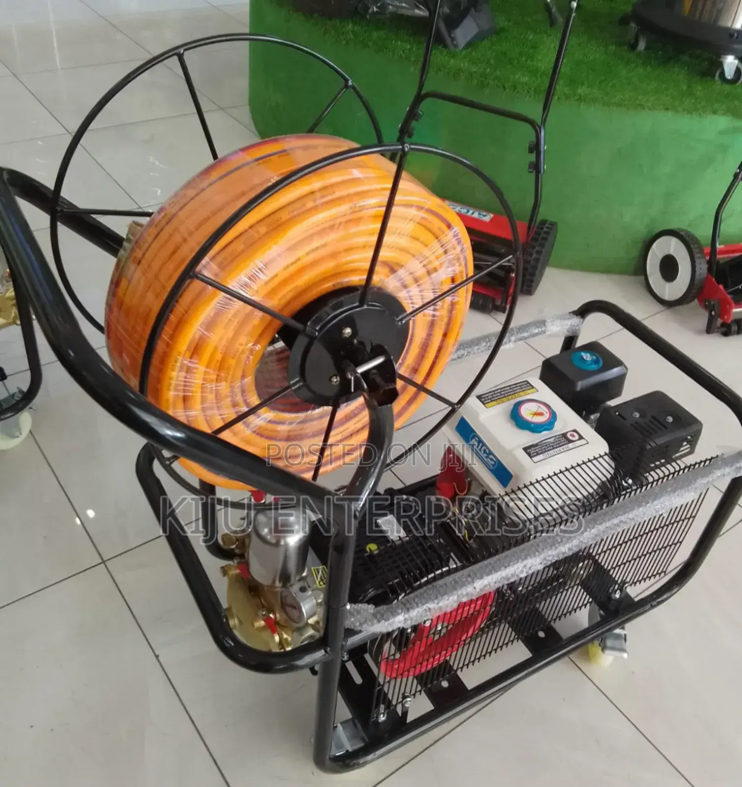 Trolley Sprayer Petrol Powered
