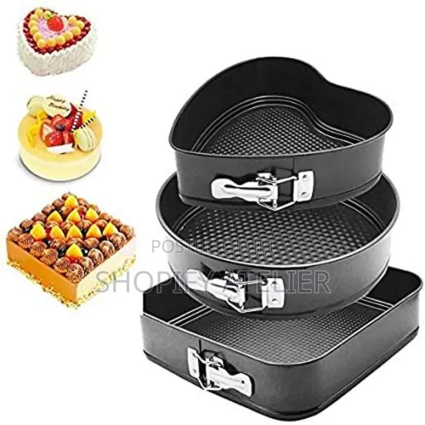 3 Shape Cake Baking Tray - main view