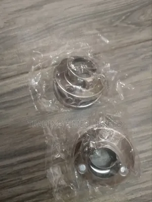 A Pair(Chrome Brackets)