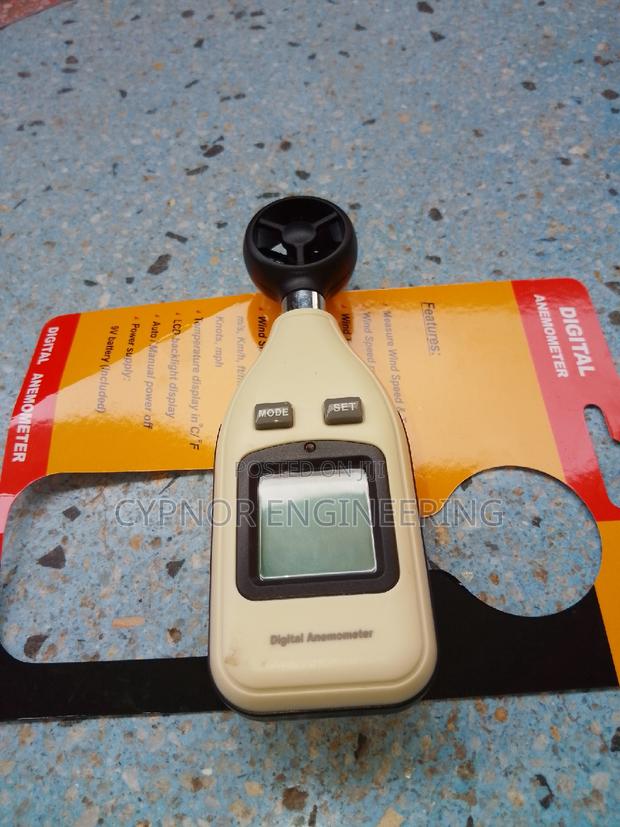 Outdoor Wind Speed Meter Digital Anemometer