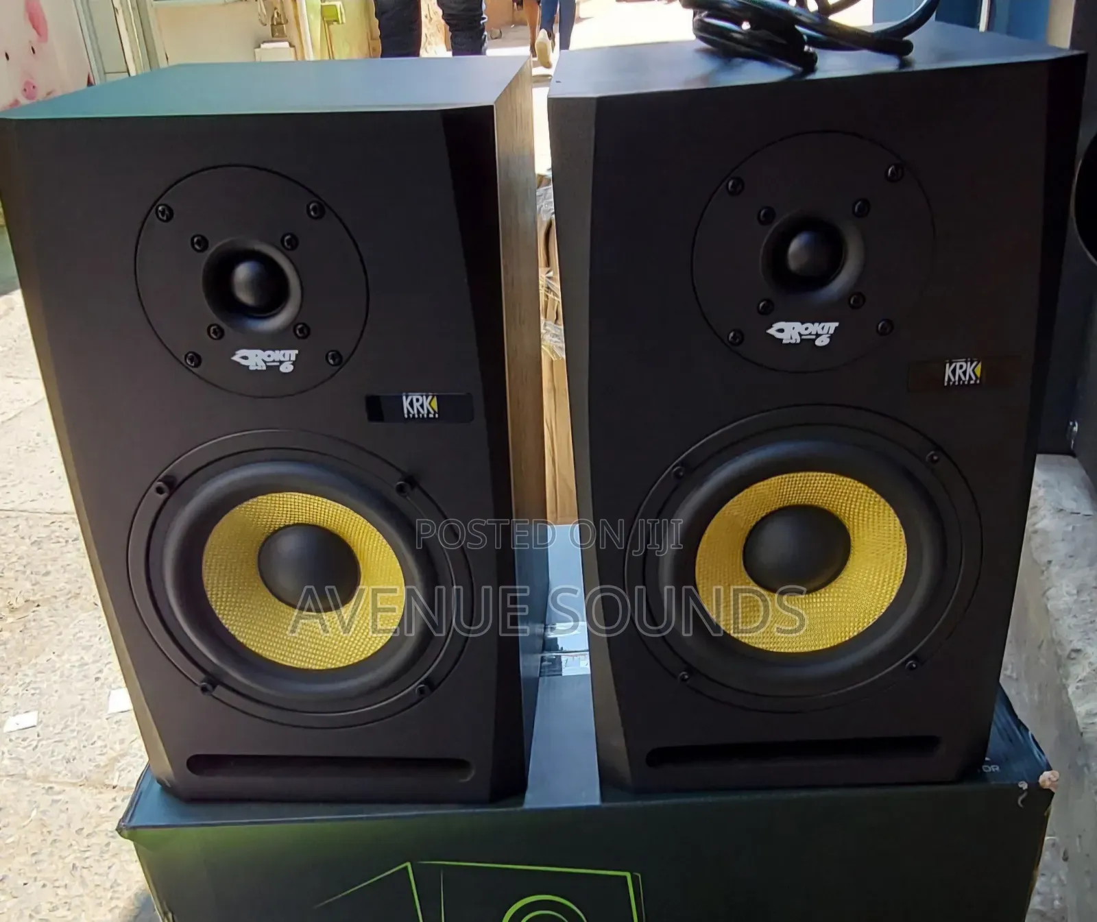 KRK Rokit 6 Professional Studio Monitors
