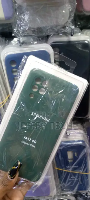 Samsung Galaxy M32 Cover - Light Green - Onation Silica Gel