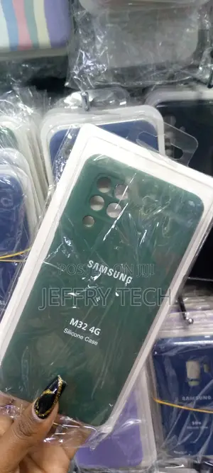 Samsung Galaxy M32 Cover - Light Green - Onation Silica Gel