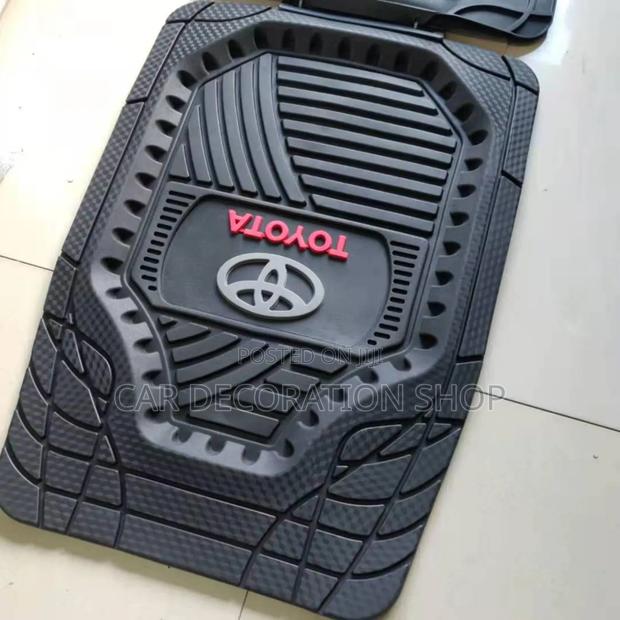 5pc Toyota Wide Mats for Salon and Suv Cars