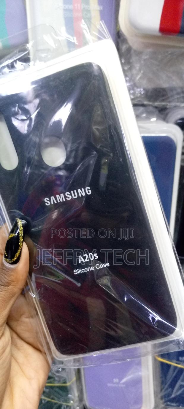 Silicone Case for Samsung Galaxy A20s Black - thumbnail 3