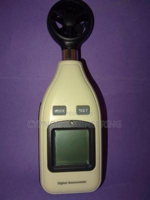 Digital Wind Gauge Handheld Anemometer Essential - thumbnail 2