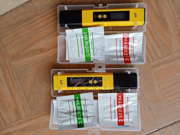 Ph Measuring Device - main view