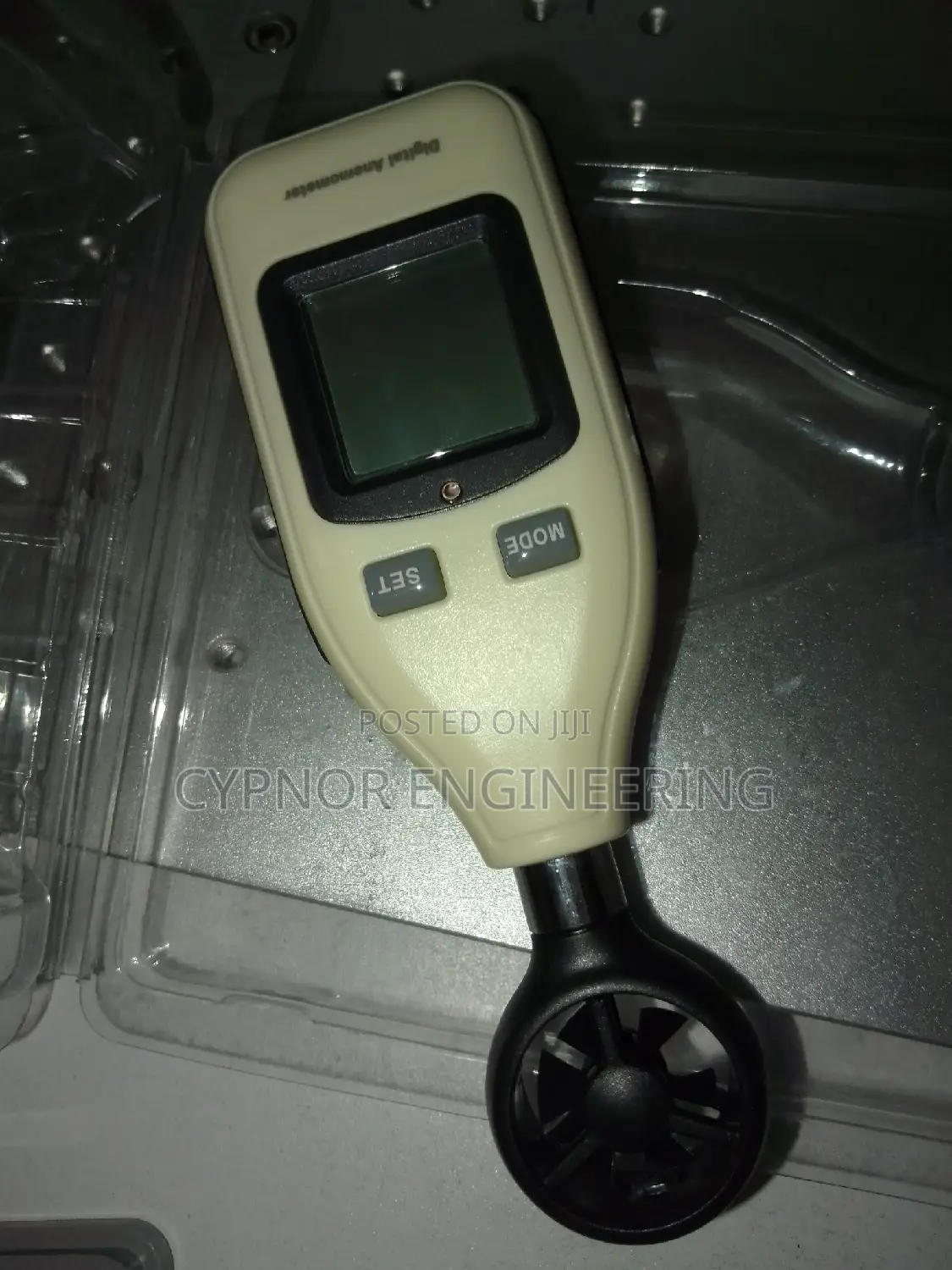 Pocket Sized Wind Sensor Portable Anemometer