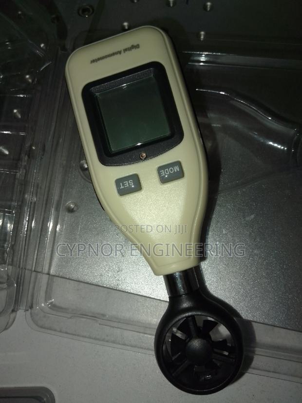 Pocket Sized Wind Sensor Portable Anemometer - main view