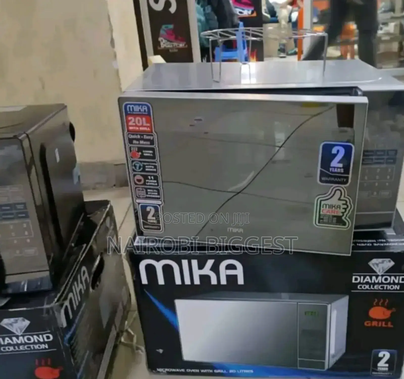 Classic Mika Microwave With Grill