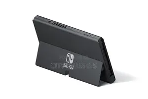 Nintendo Switch (OLED Model) With White Joy-Con IN NAIROBI