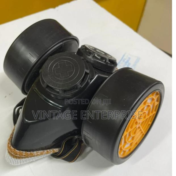 Safety Respirators ^^°°Safety Respirators ..