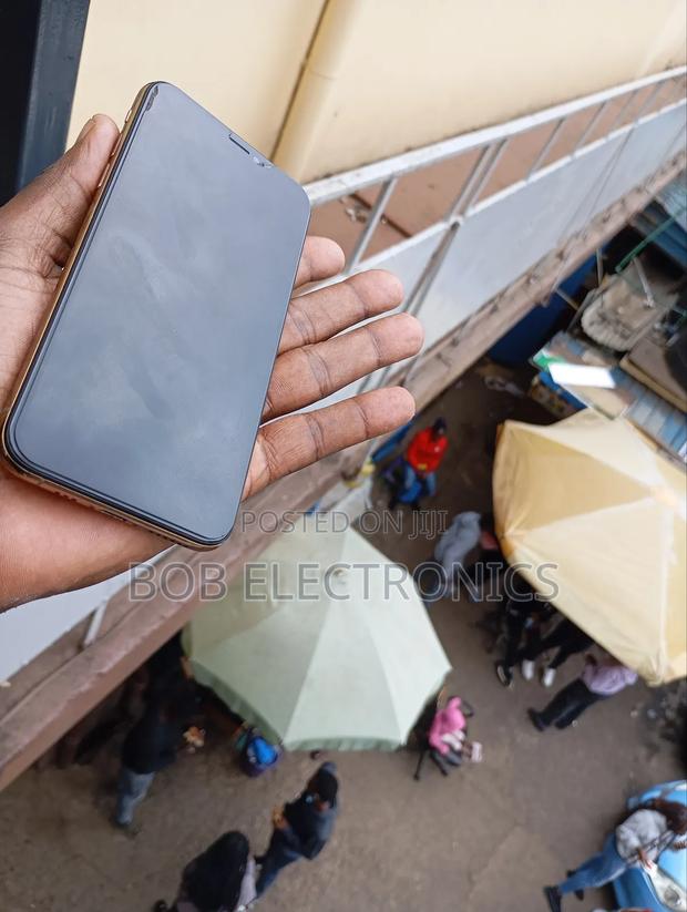 Apple iPhone XS 256 GB Rose Gold